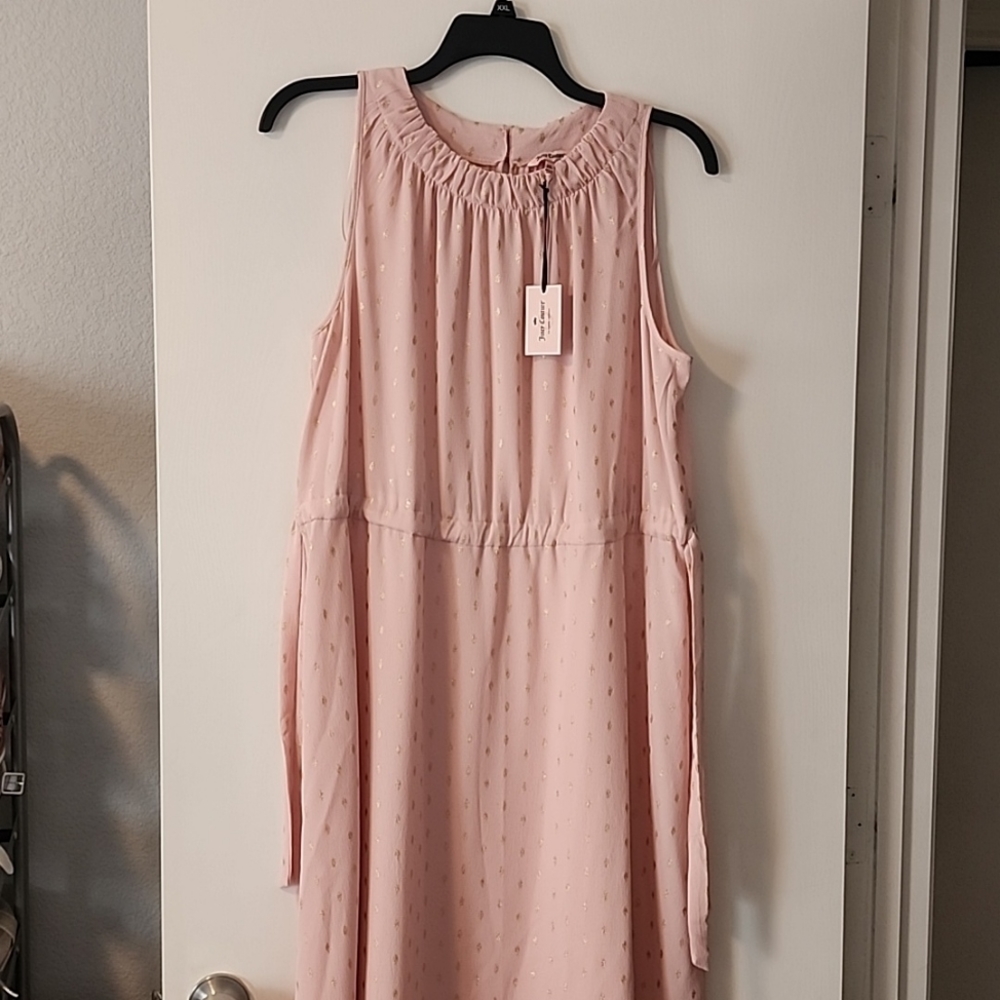 Juicy Couture 2X peachskin color dress